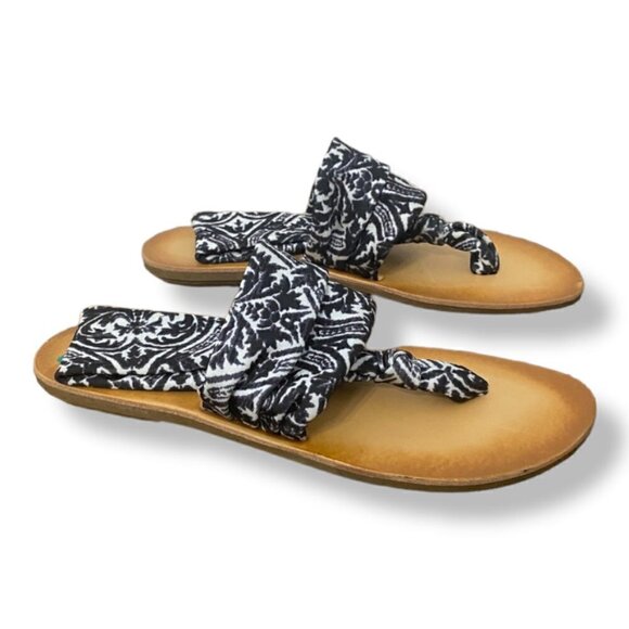 Dirty Laundry Tribal Print Stretchy Slingback Sarong Thong Sandals, Size 8 - Picture 3 of 11